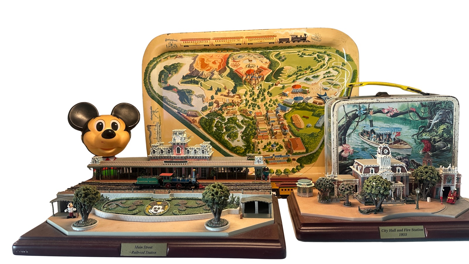 Rare Disneyana — Main Street Railroad Station and City Hall miniature models, 1950s Disneyland map tray and Jungle Cruise lunchbox